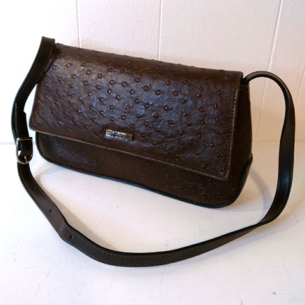 Laura Scott Brown Faux Leather Purse.